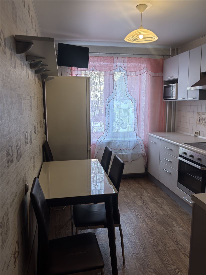 Снять 3-комнатную квартиру